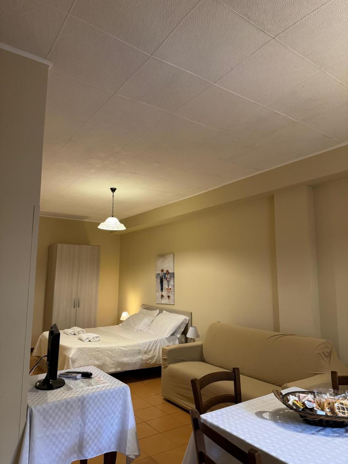 Case Vacanze Di Isabella Stoia Giardini-Naxos Zewnętrze zdjęcie
